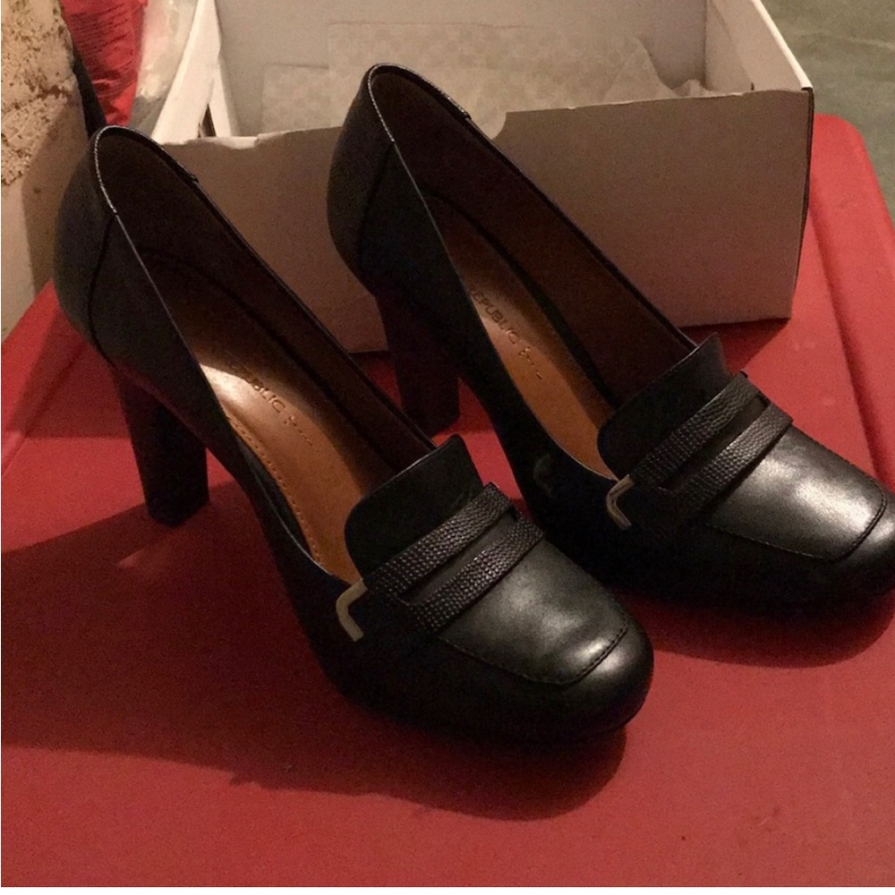 Banana Republic Mya Shoes